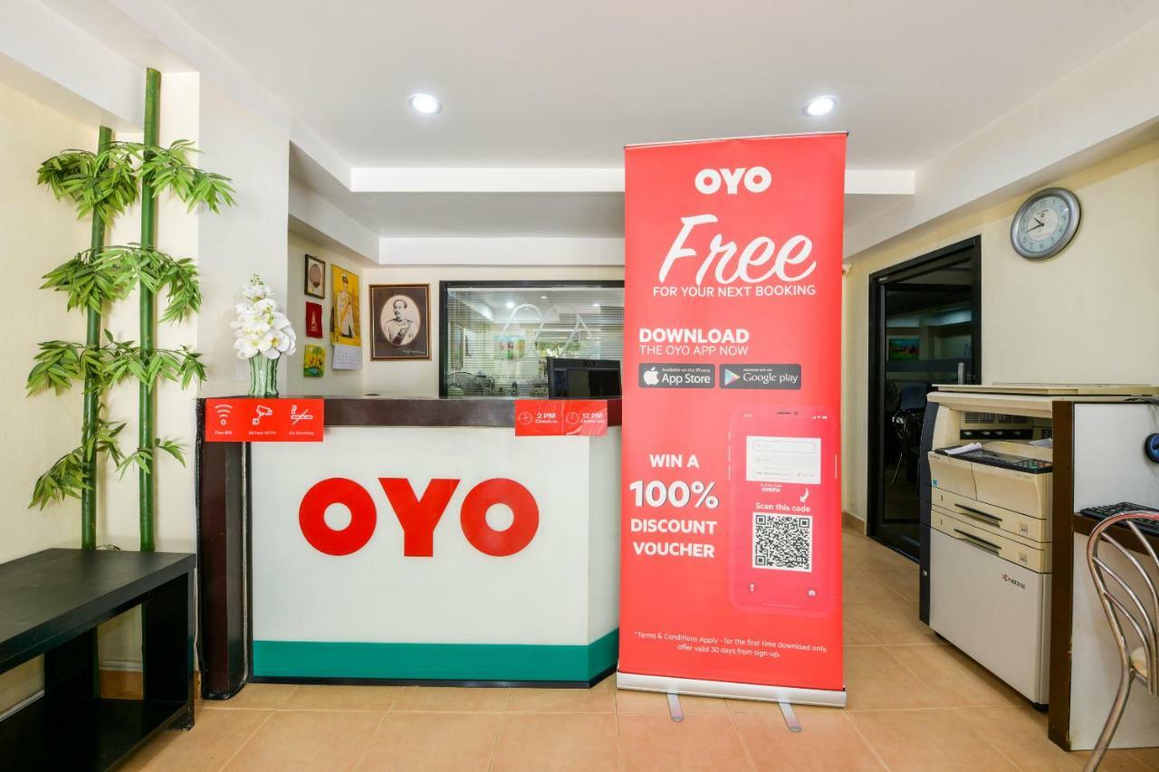 Oyo 273 M Place Pattaya Hotel Ngoại thất bức ảnh